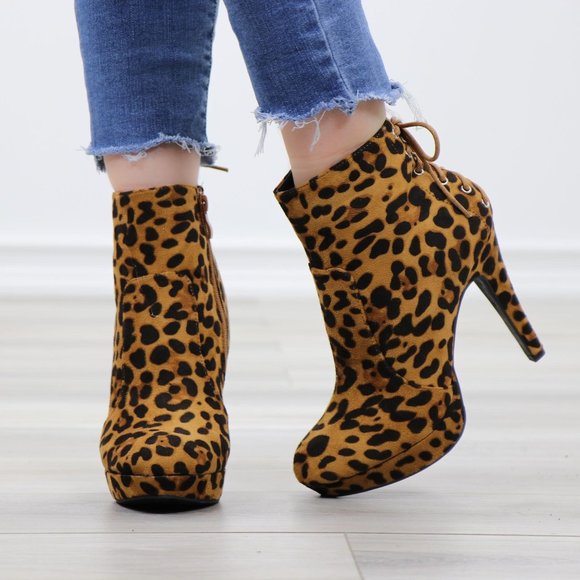 Leopard Back Lace Suede Heeled Ankle platform Boot - Picture 10 of 12